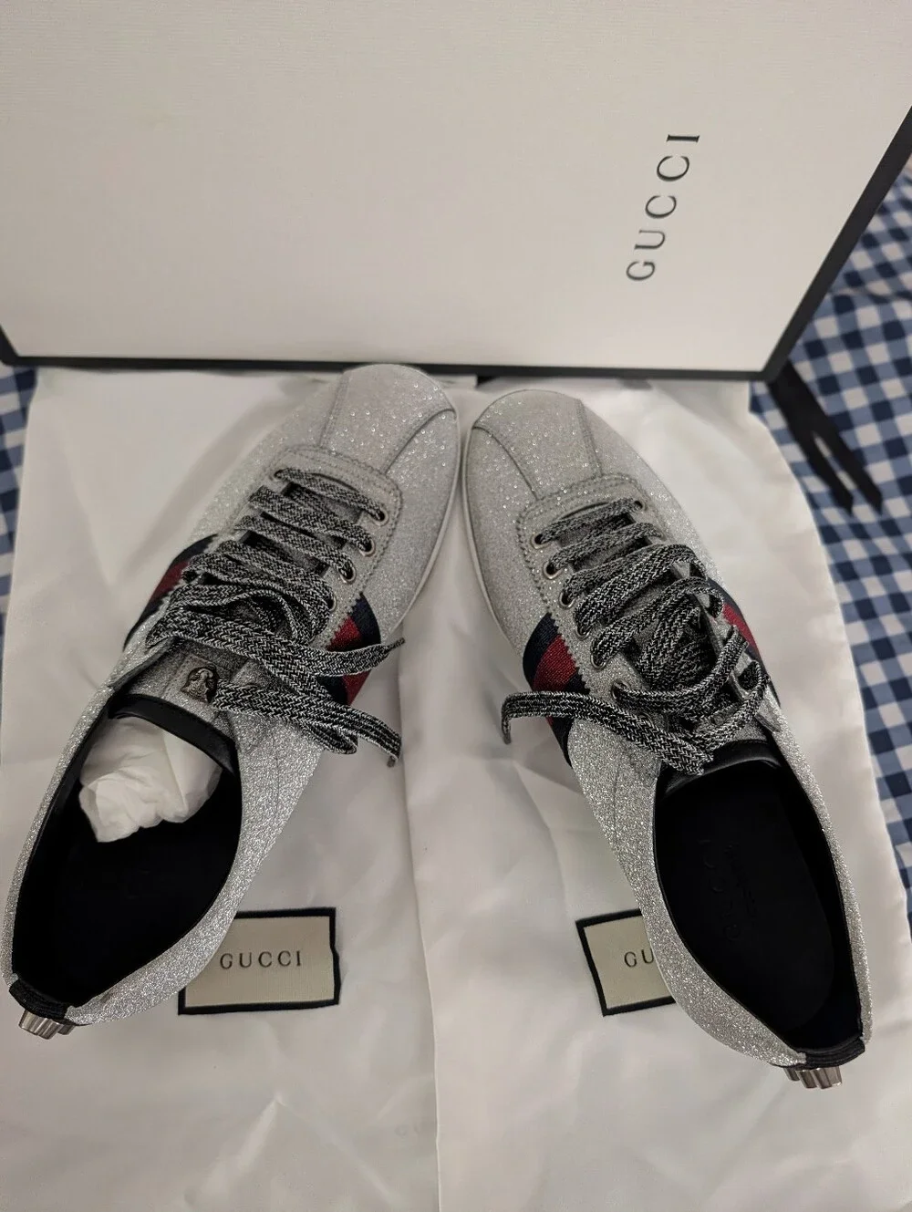 Mens Luxury Gucci Silver Glitter Low-Top Sneakers with Red & Navy Web